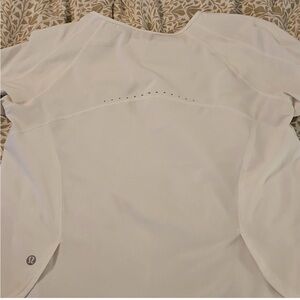 lululemon athletica Short Sleeve Tee - White